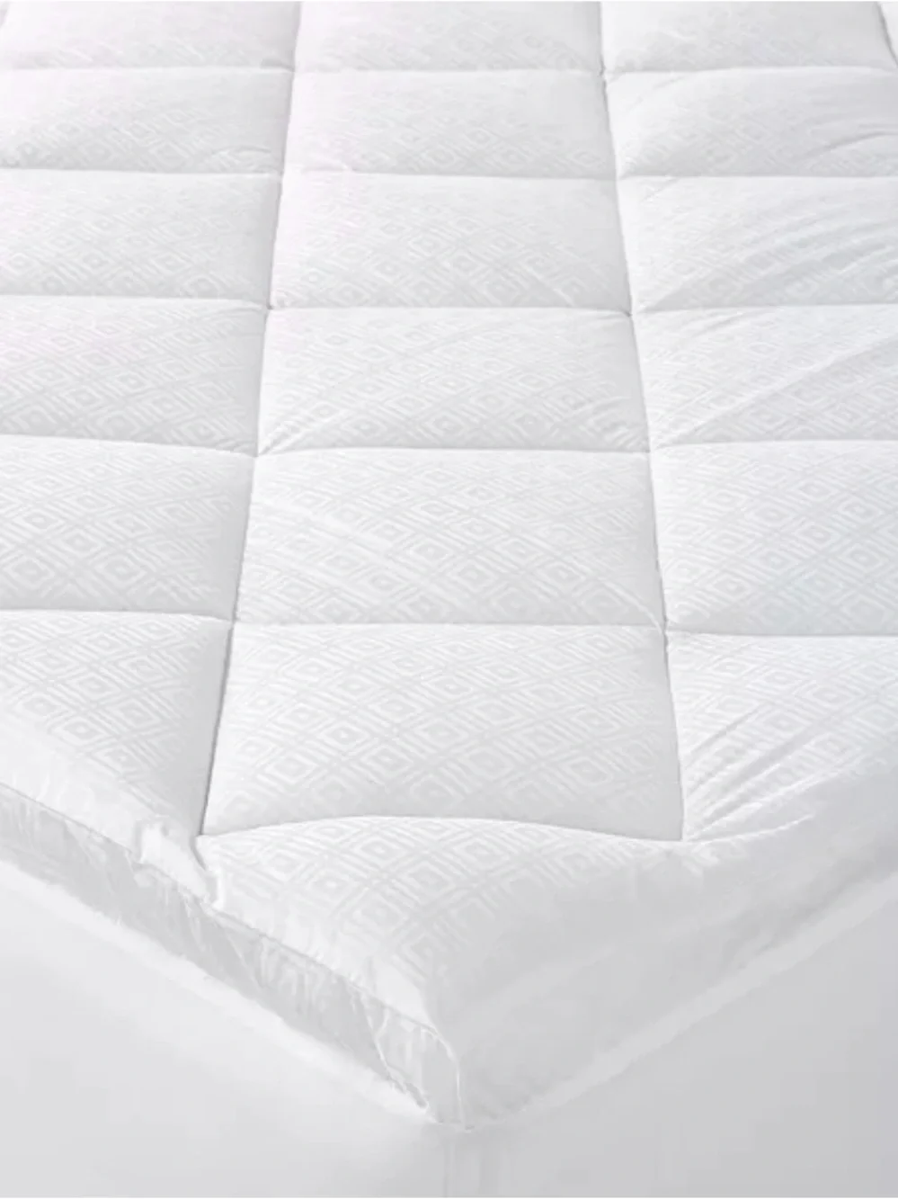 Hotel Collection Luxe Eurotop Mattress Pad, King fits mattress up to 24” Deep